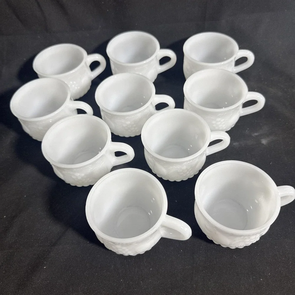 Milk Glass Punch Cups Set Of 10 Jeanette Glass Grapes